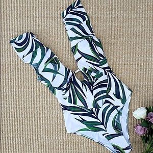 Spot like Women One Piece Swimsuit V Neck Ruffle